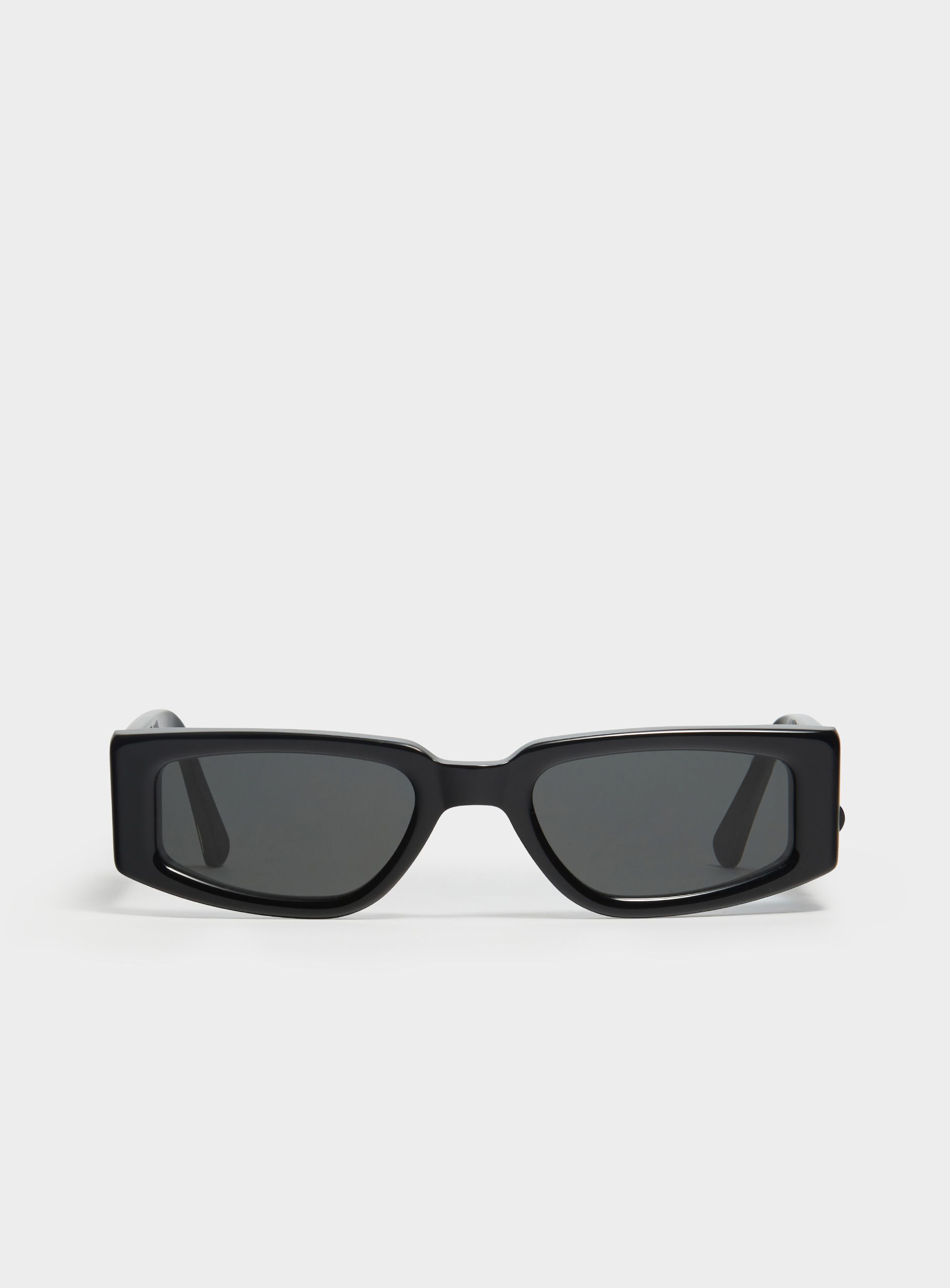 <? $selectedSimpleProduct['name'] ?? $item['product']['name'] ?>