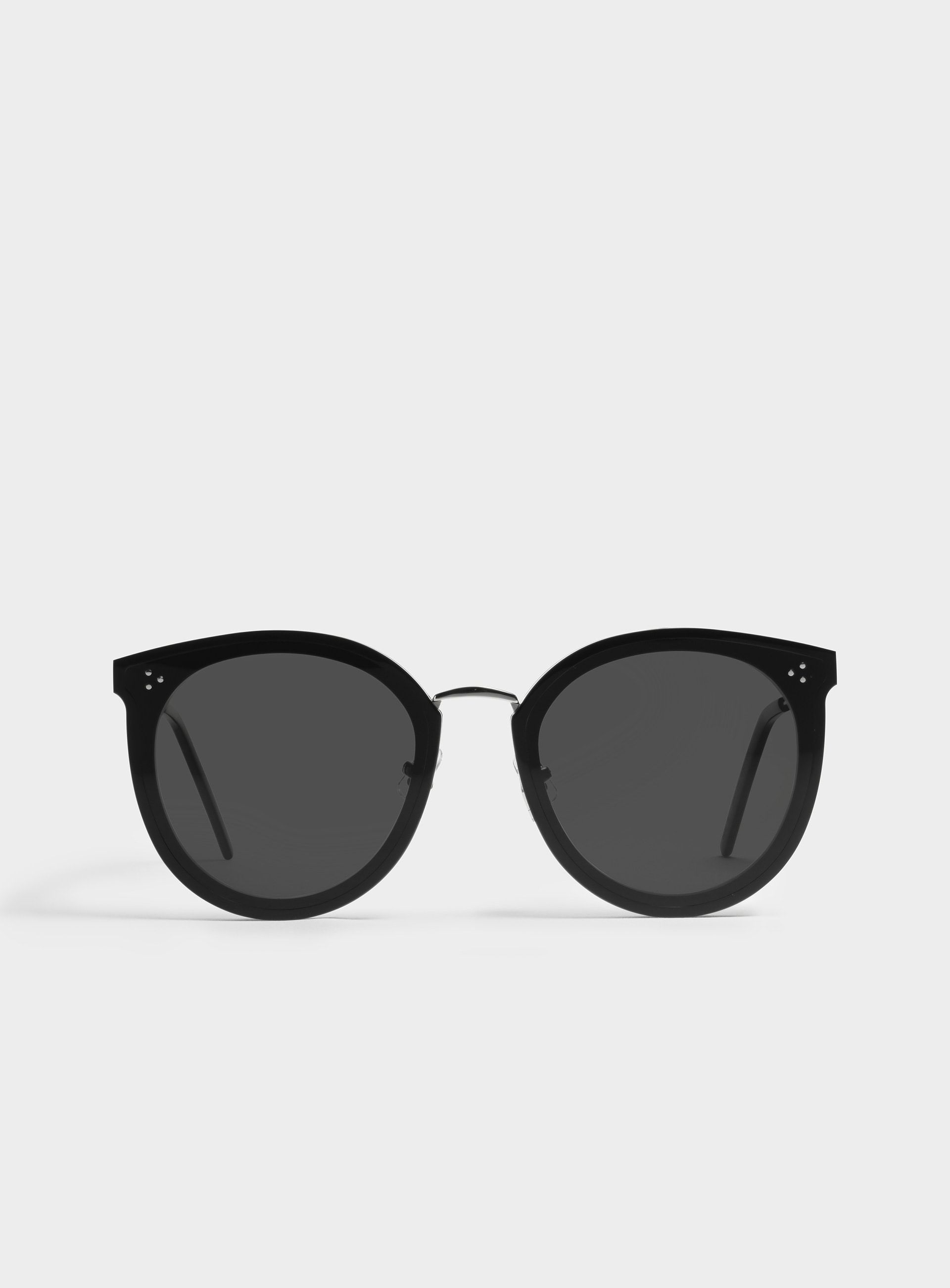 <? $selectedSimpleProduct['name'] ?? $item['product']['name'] ?>