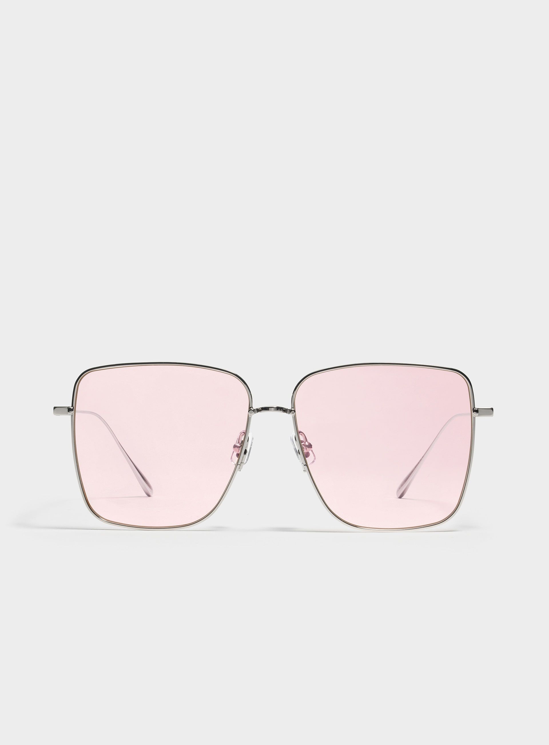 <? $selectedSimpleProduct['name'] ?? $item['product']['name'] ?>