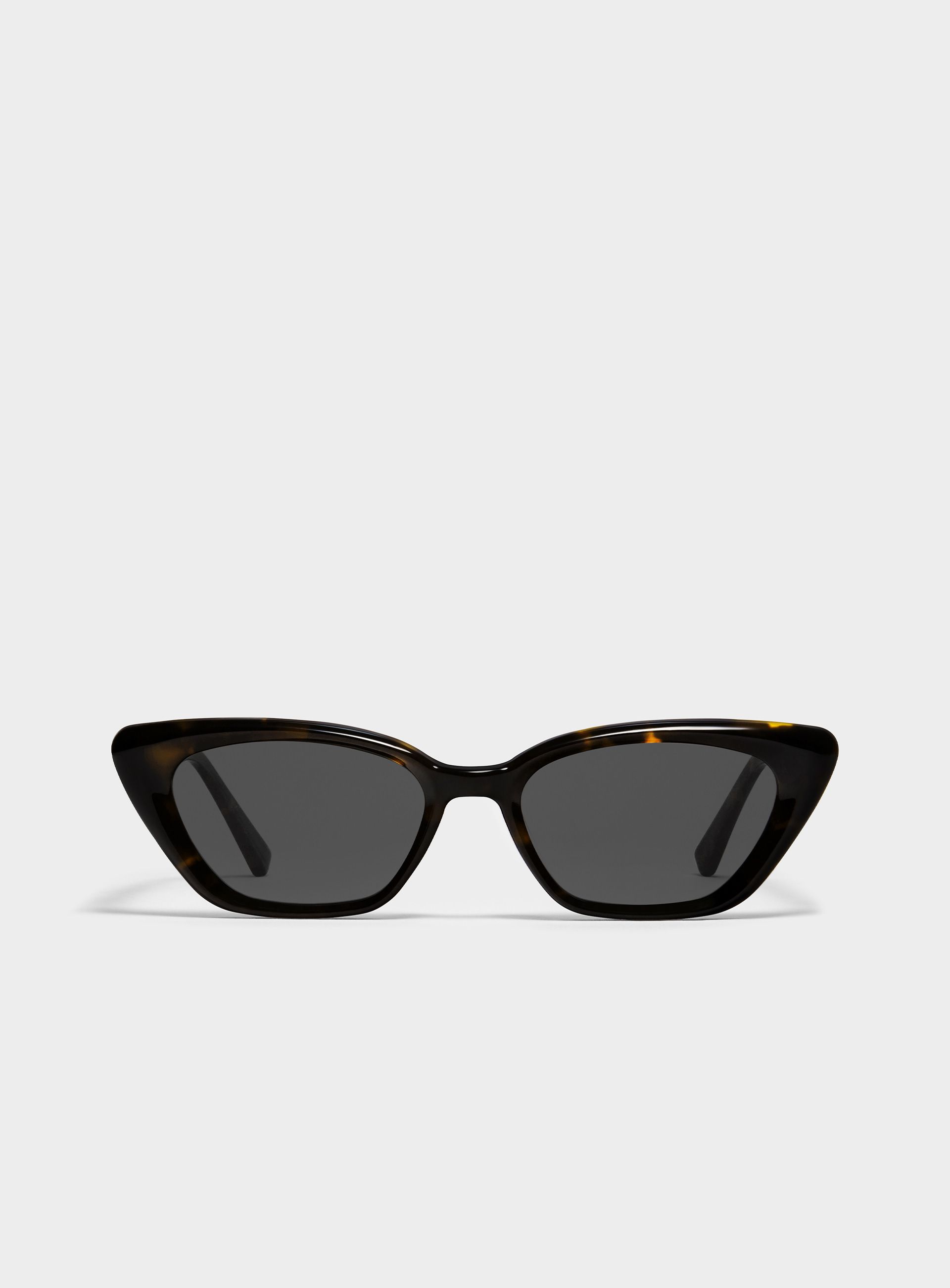 <? $selectedSimpleProduct['name'] ?? $item['product']['name'] ?>