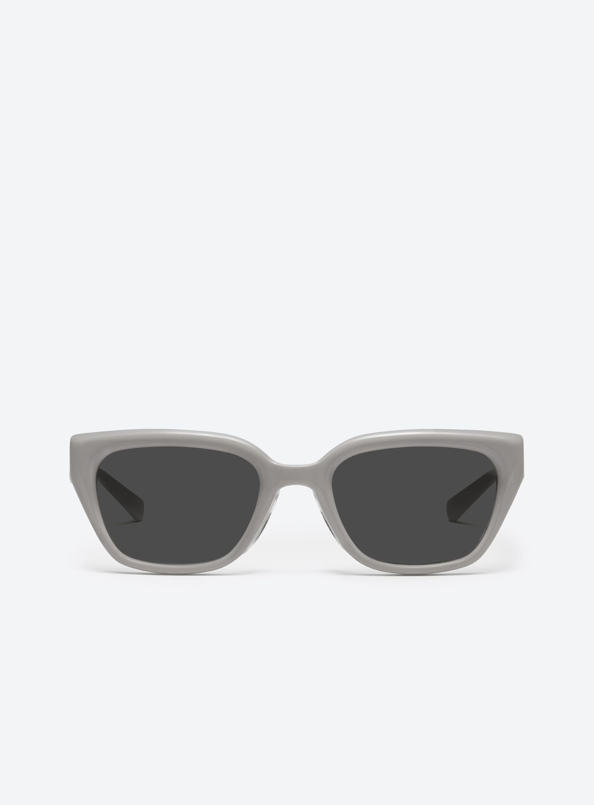 極美品】Gentle Monster サングラス Mass G10｜Yahoo!フリマ（旧
