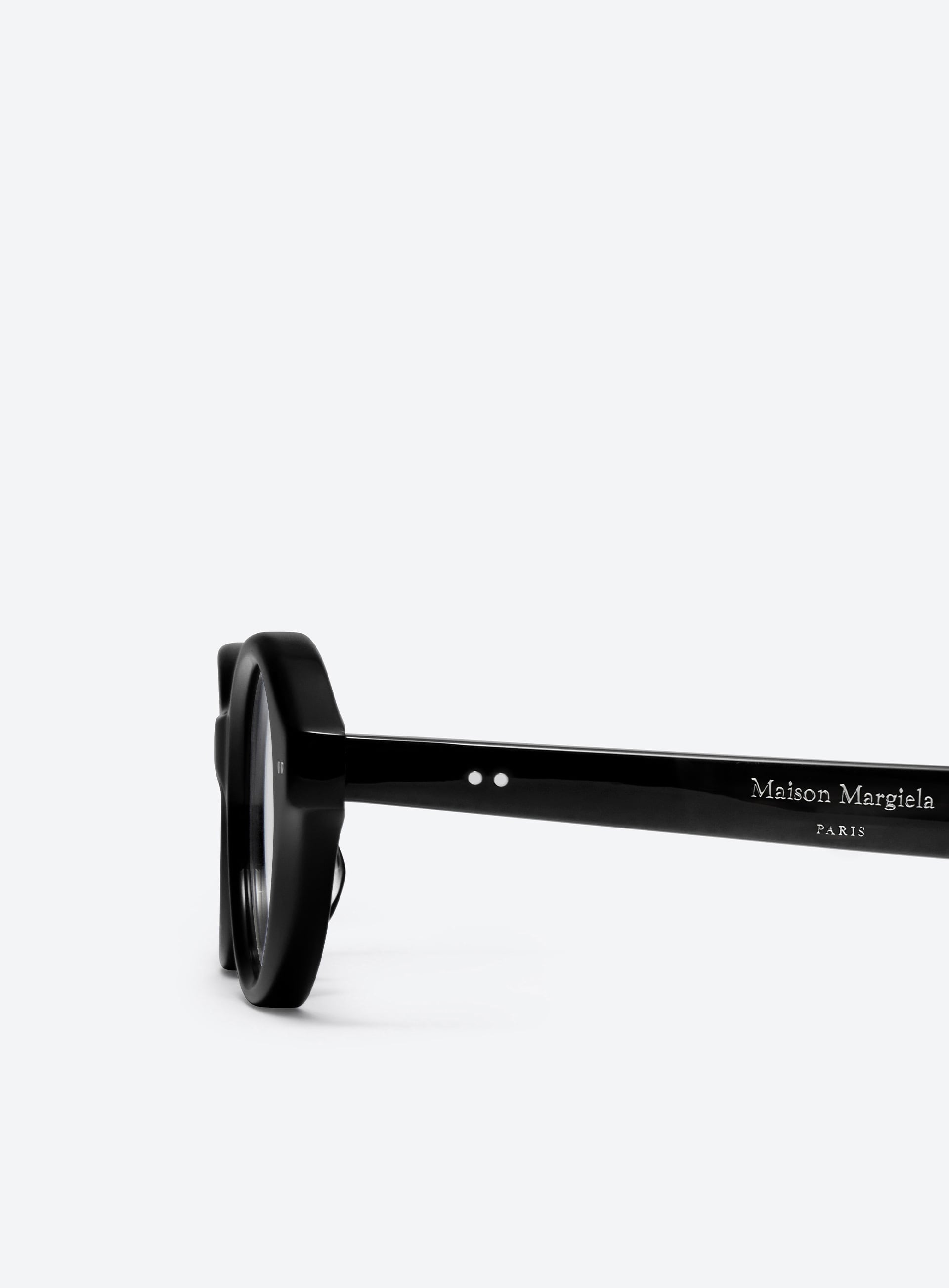 Maison Margiela - MM111 01