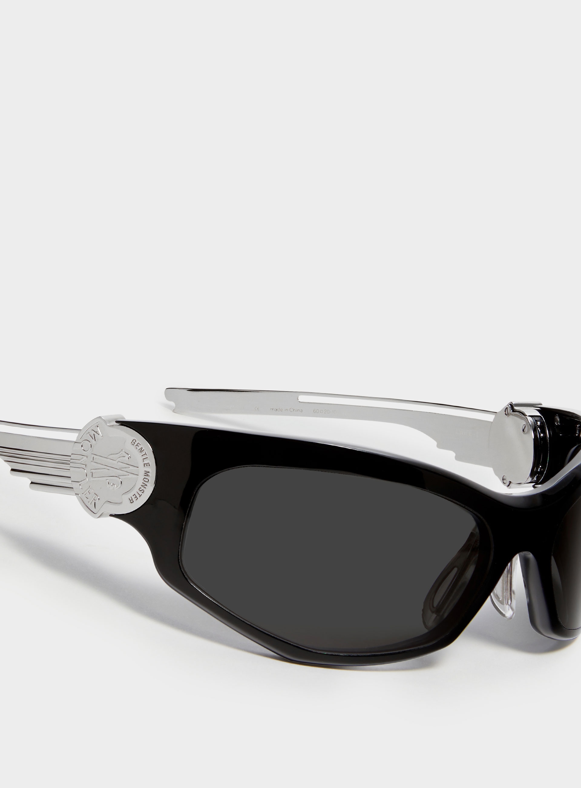 Moncler - Swipe 1 01 | Gentle Monster