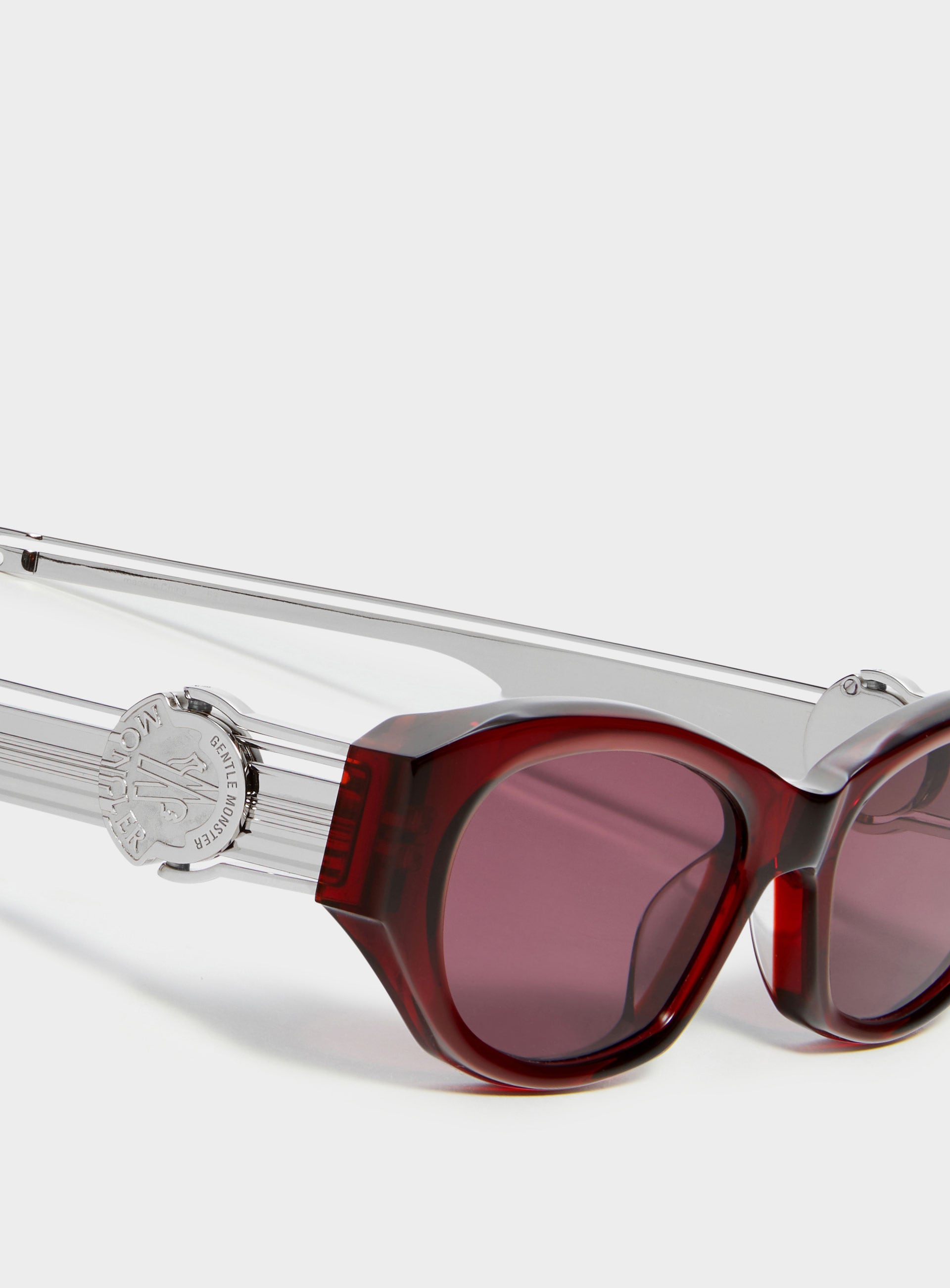 Moncler - Swipe 2 RC3