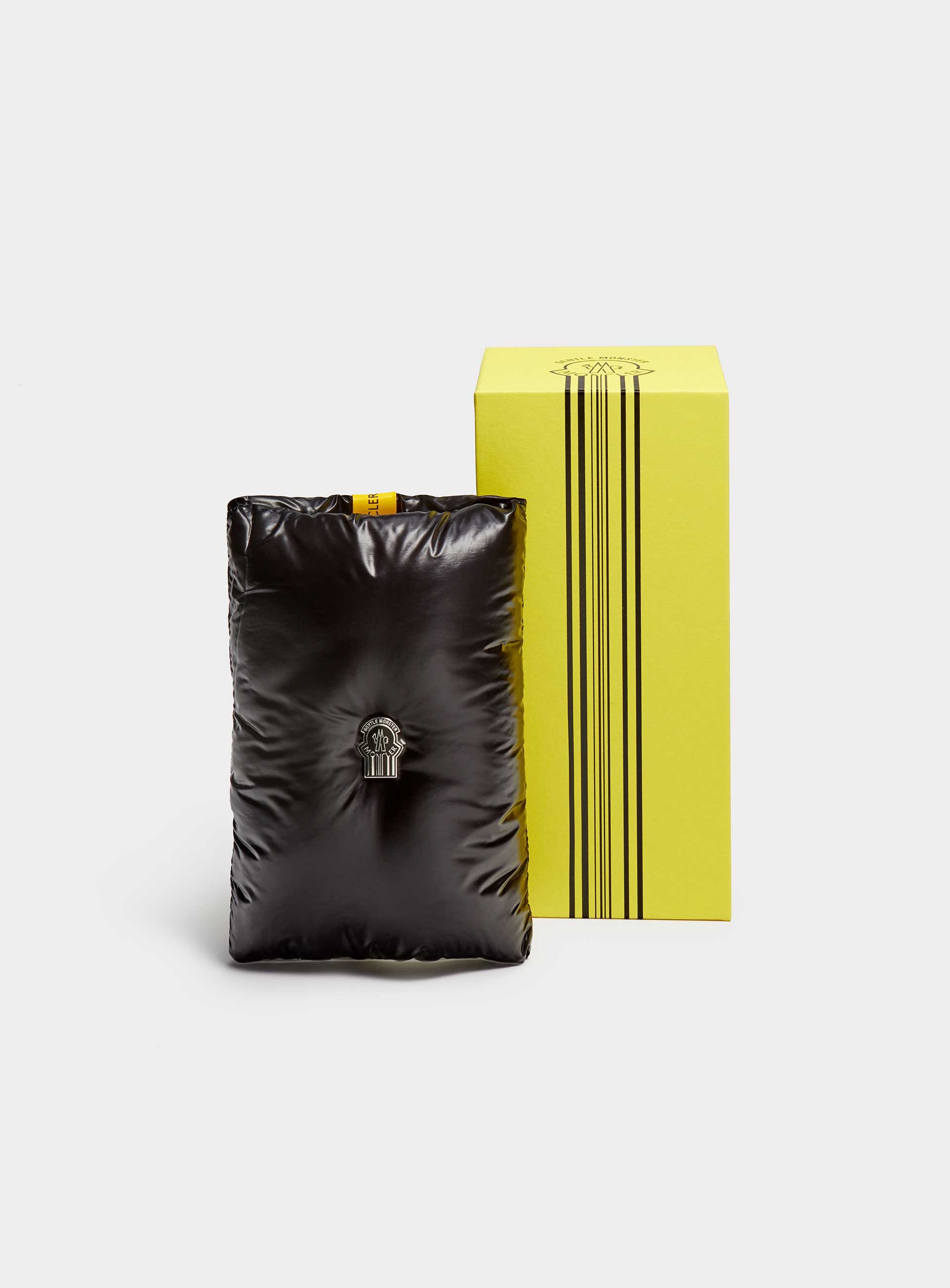 Moncler - Swipe 2 RC3