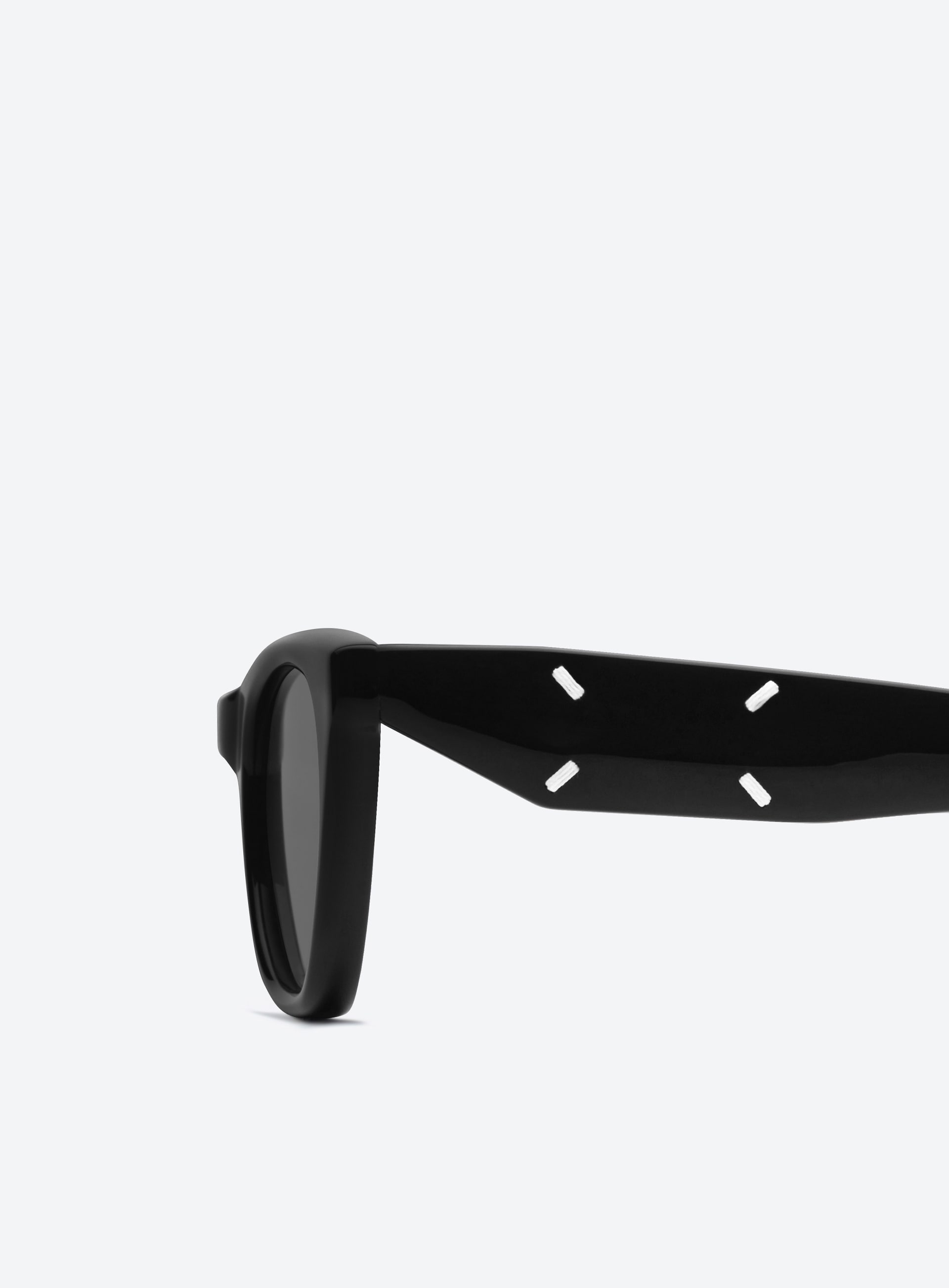 Maison Margiela - MM208 01 | Gentle Monster