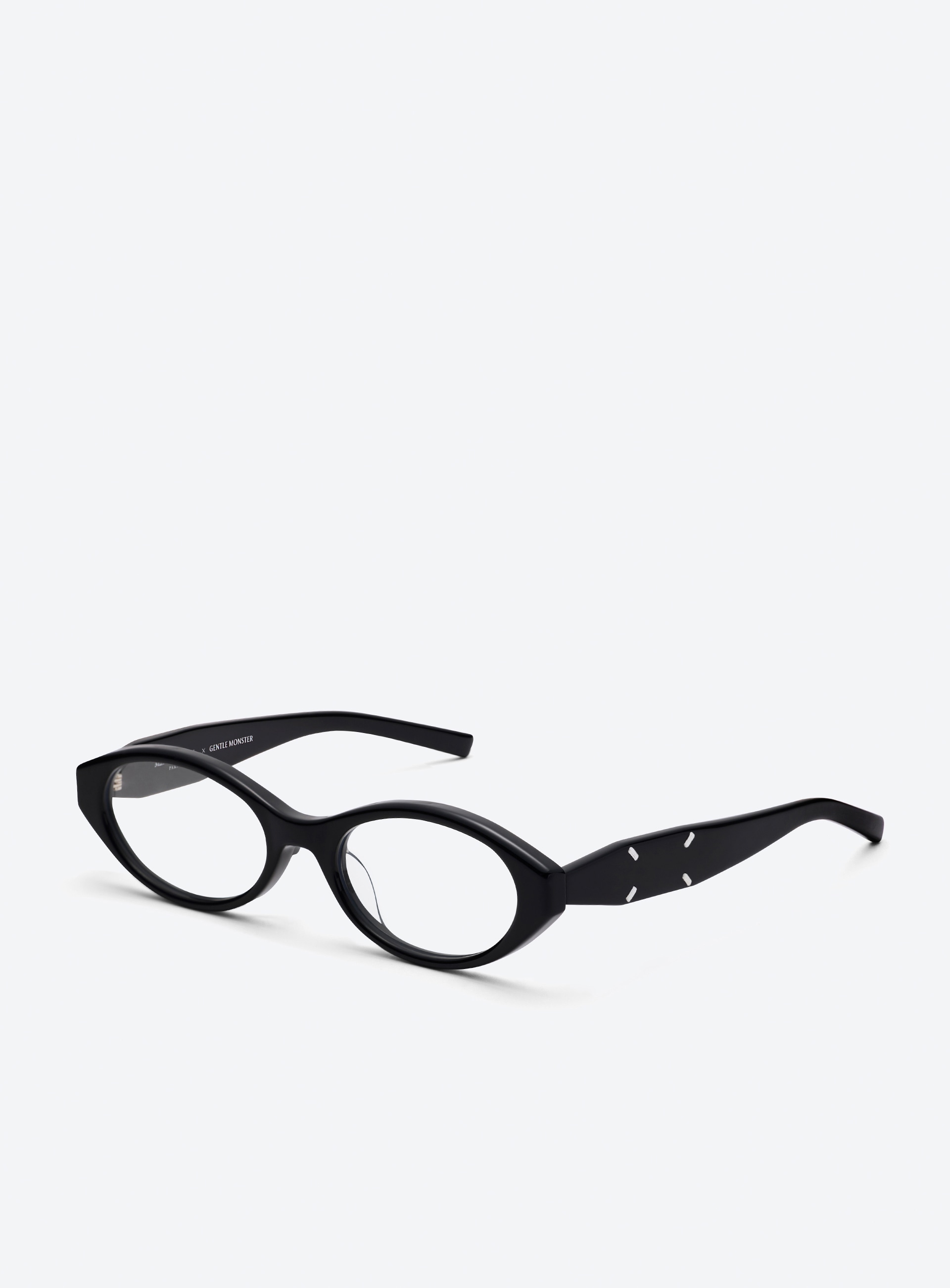 Maison Margiela - MM209 01