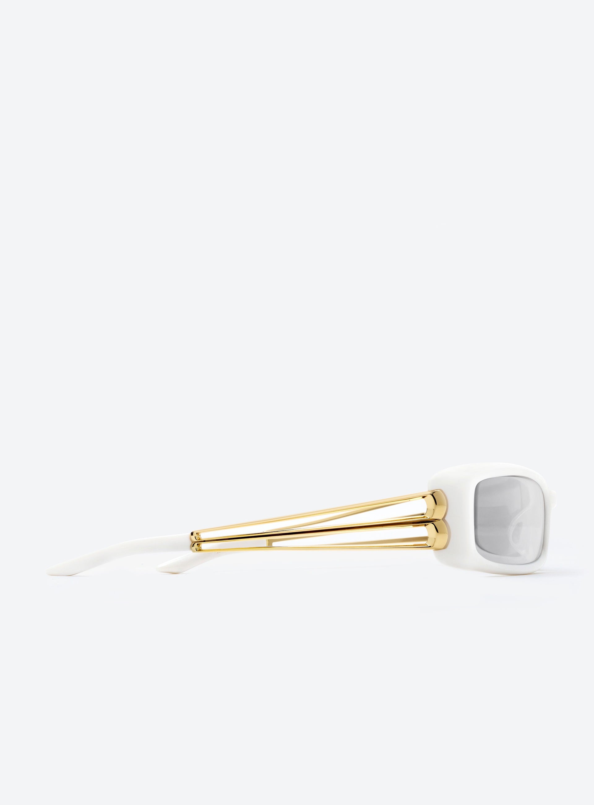 Wire Lip W2